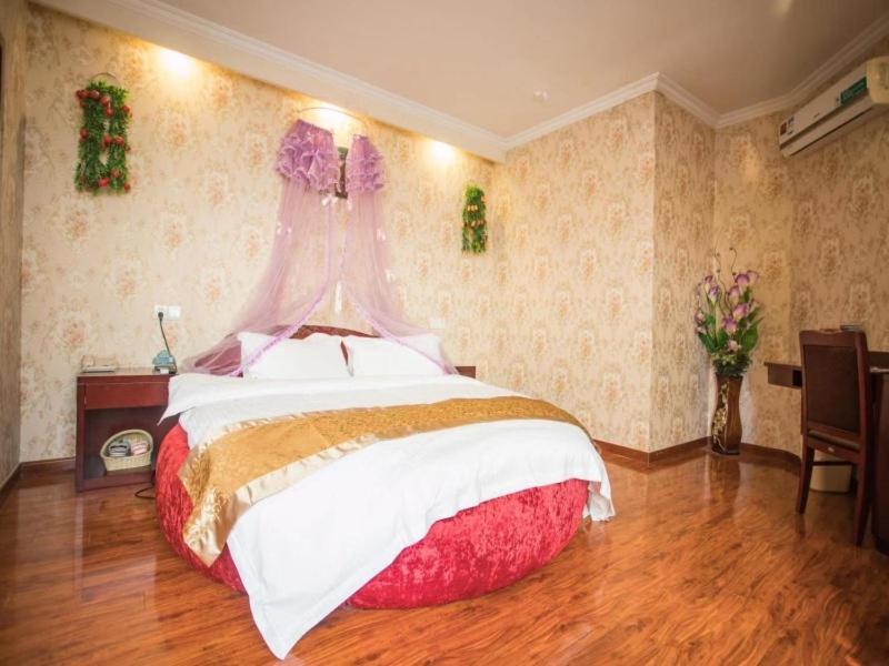 Greentree Inn Jiangsu Wuxi Dongting Leather City Express Hotel Exterior photo