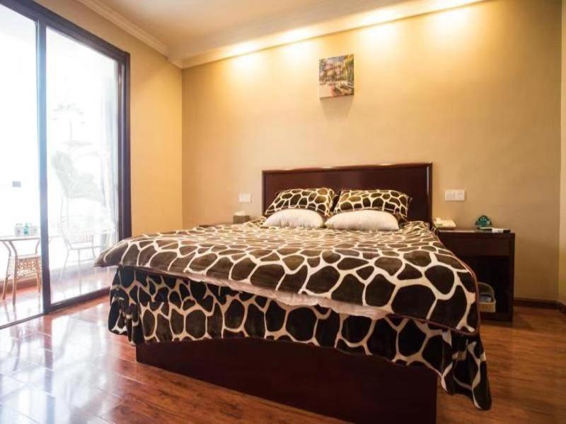 Greentree Inn Jiangsu Wuxi Dongting Leather City Express Hotel Exterior photo