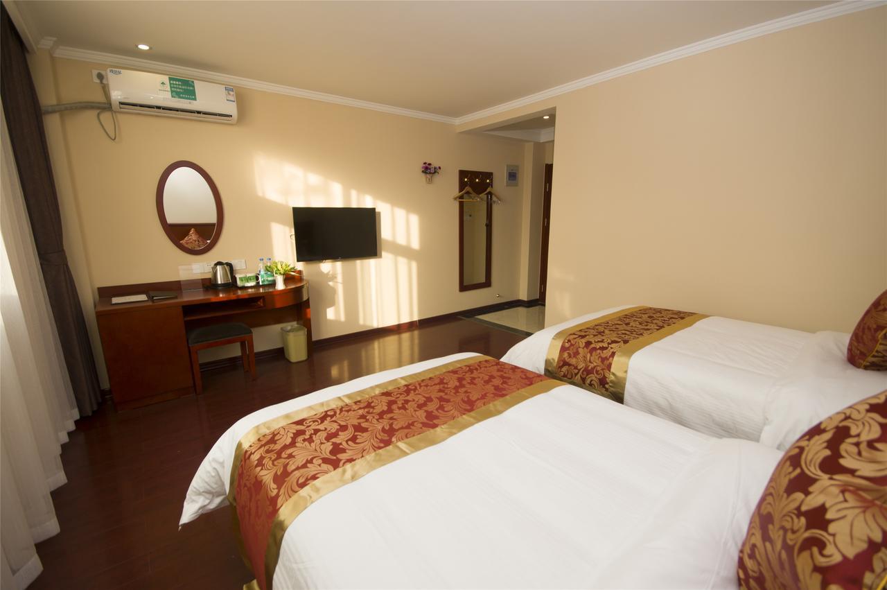 Greentree Inn Jiangsu Wuxi Dongting Leather City Express Hotel Exterior photo